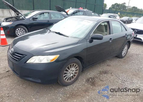 2009 Toyota Camry Le z USA, uszkodzony, nr VIN 4T1BE46KX9U396224